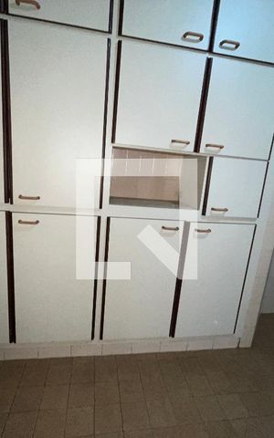 Casa à venda com 200m², 5 quartos e 2 vagasCozinha 3