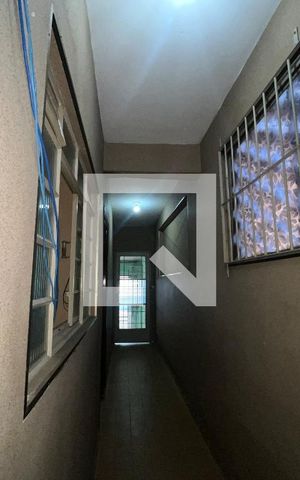 Casa à venda com 200m², 5 quartos e 2 vagasCorredor 3
