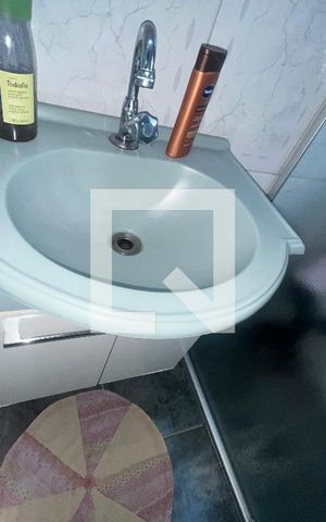 Casa à venda com 200m², 5 quartos e 2 vagasBanheiro da Suíte