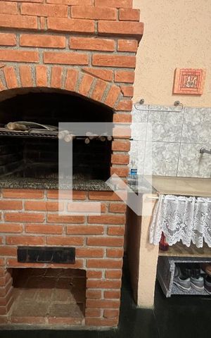 Casa à venda com 200m², 5 quartos e 2 vagasÁrea comum - Churrasqueira