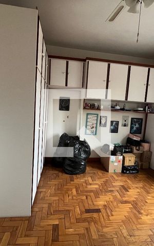Casa à venda com 200m², 5 quartos e 2 vagasQuarto 3
