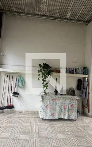 Casa à venda com 200m², 5 quartos e 2 vagasÁrea de Serviço 1