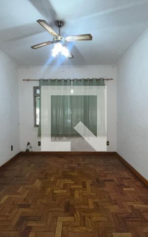 Casa à venda com 200m², 5 quartos e 2 vagasSala 3