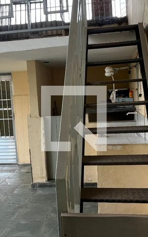 Casa à venda com 200m², 5 quartos e 2 vagasÁrea de Serviço 2