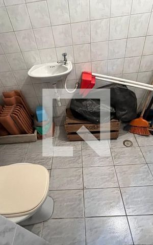 Casa à venda com 200m², 5 quartos e 2 vagasBanheiro 3