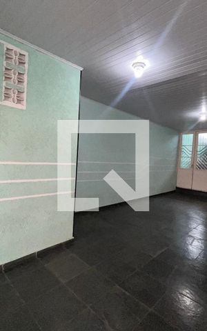 Casa à venda com 200m², 5 quartos e 2 vagasCorredor 2