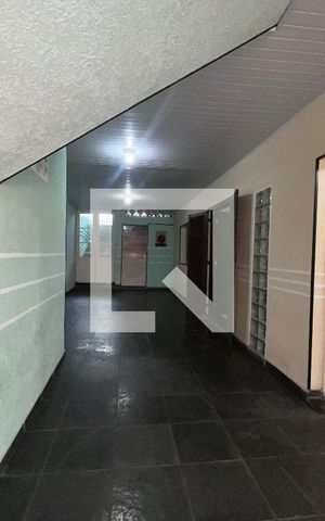 Casa à venda com 200m², 5 quartos e 2 vagasCorredor 2