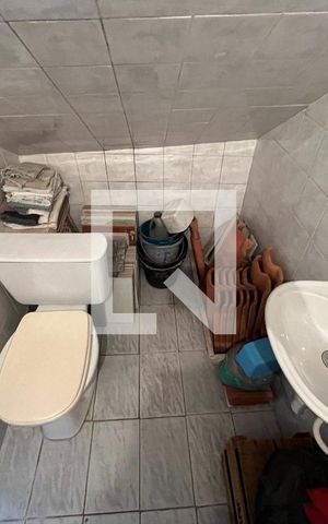 Casa à venda com 200m², 5 quartos e 2 vagasBanheiro 3