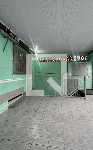Casa à venda com 200m², 5 quartos e 2 vagasGaragem
