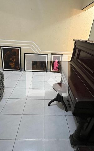 Casa à venda com 200m², 5 quartos e 2 vagasSala 2