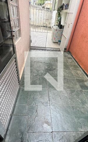 Casa à venda com 200m², 5 quartos e 2 vagasCorredor 1