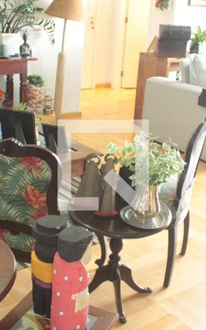 Apartamento para alugar com 148m², 4 quartos e 2 vagasSala