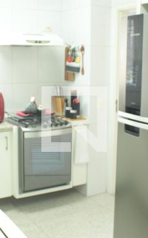Apartamento para alugar com 148m², 4 quartos e 2 vagasCozinha