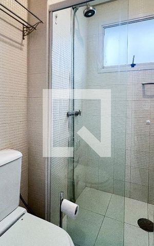 Apartamento à venda com 60m², 1 quarto e 2 vagas Apartamento à venda com 60m², 1 quarto e 2 vagasBanheiro