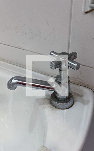 Apartamento à venda com 60m², 1 quarto e 2 vagas Apartamento à venda com 60m², 1 quarto e 2 vagasBanheiro de Serviço
