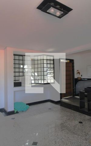 Casa de condomínio à venda com 350m², 4 quartos e 4 vagasSala 2
