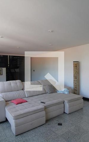Casa de condomínio à venda com 350m², 4 quartos e 4 vagasSala 1