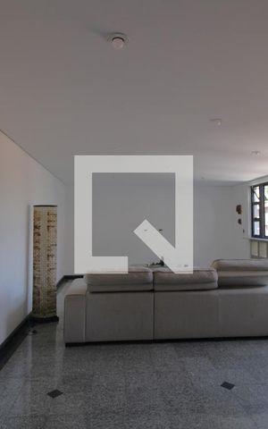 Casa de condomínio à venda com 350m², 4 quartos e 4 vagasSala 1