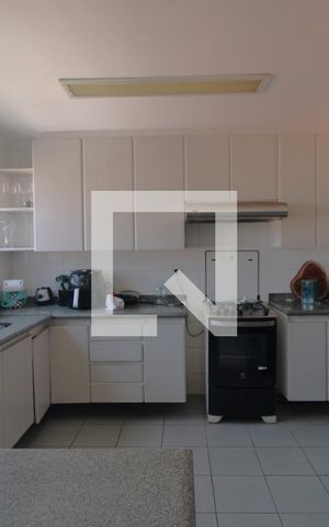 Casa de condomínio à venda com 350m², 4 quartos e 4 vagasCozinha