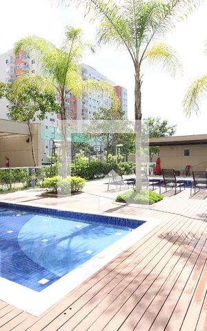 Apartamento à venda com 70m², 3 quartos e 1 vagaÁrea comum - Piscina