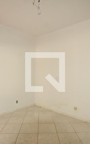 Casa à venda com 70m², 2 quartos e 1 vagaSala