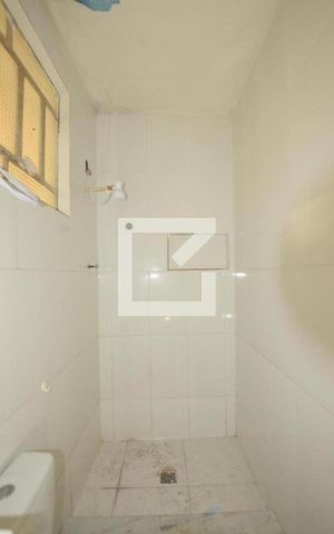 Casa à venda com 70m², 2 quartos e 1 vagaBanheiro 