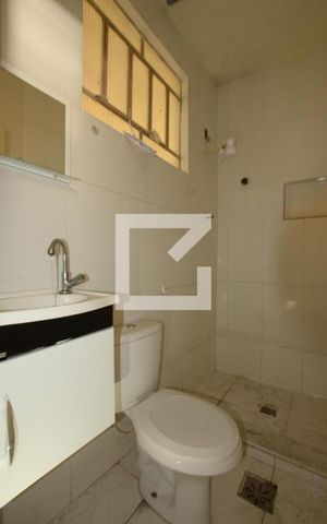 Casa à venda com 70m², 2 quartos e 1 vagaBanheiro 