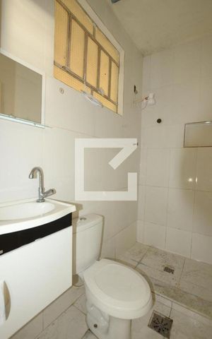 Casa à venda com 70m², 2 quartos e 1 vagaBanheiro 