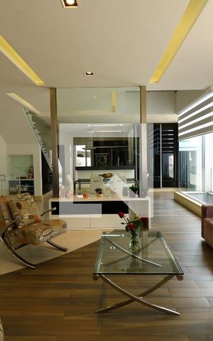 Casa para alugar com 357m², 3 quartos e 7 vagasSala