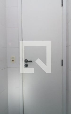 Casa para alugar com 357m², 3 quartos e 7 vagasBanheiro da Suite Conjugada