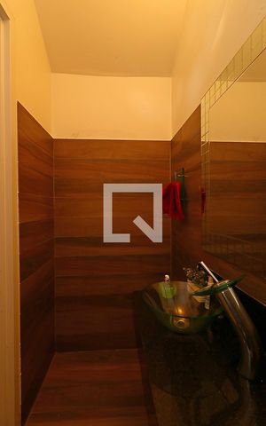 Casa para alugar com 357m², 3 quartos e 7 vagasÁrea Comum - Lavabo