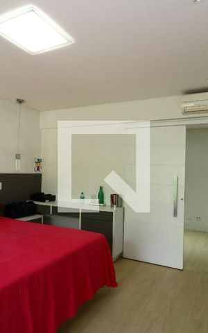 Casa para alugar com 357m², 3 quartos e 7 vagasSuite 1
