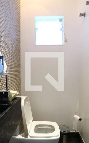 Casa para alugar com 357m², 3 quartos e 7 vagasLavabo - Térreo