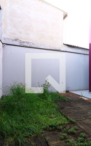 Casa para alugar com 357m², 3 quartos e 7 vagasQuintal - Fundos