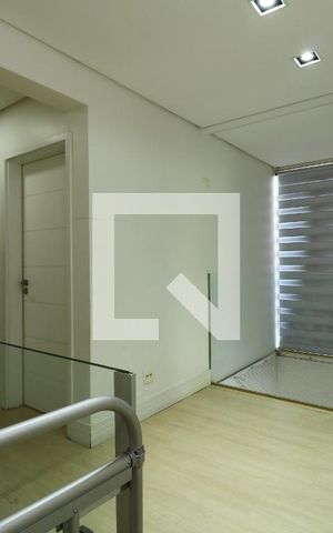 Casa para alugar com 357m², 3 quartos e 7 vagasCorredor do 2º Andar