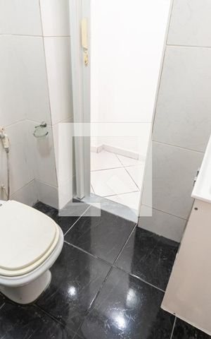 Apartamento para alugar com 45m², 1 quarto e sem vagaBanheiro