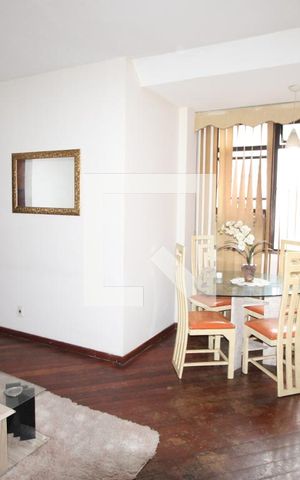 Apartamento à venda com 65m², 2 quartos e 1 vagaSala