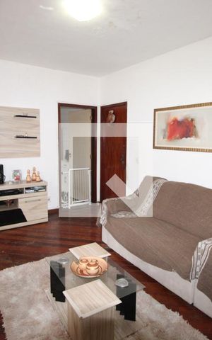 Apartamento à venda com 65m², 2 quartos e 1 vagaSala