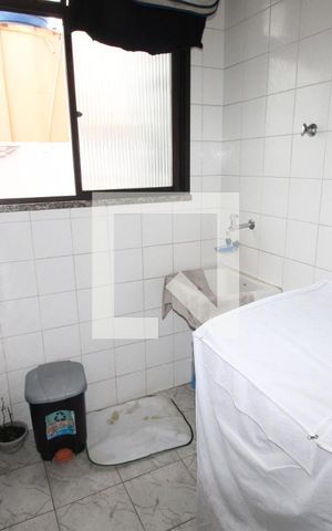 Apartamento à venda com 65m², 2 quartos e 1 vagaÁrea de Serviço