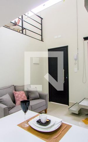 Studio para alugar com 35m², 1 quarto e sem vaga Studio para alugar com 35m², 1 quarto e sem vagaSala/Cozinha/Área de serviço