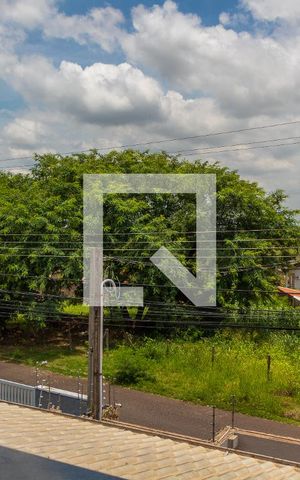 Casa à venda com 611m², 5 quartos e 4 vagas Casa à venda com 611m², 5 quartos e 4 vagasVista