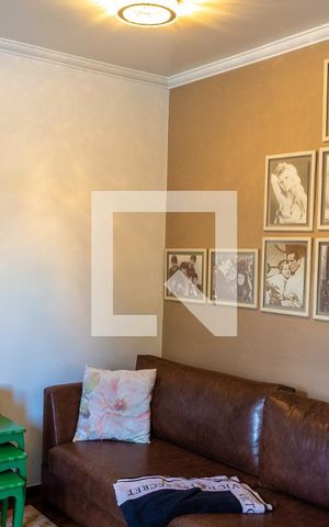 Casa à venda com 611m², 5 quartos e 4 vagas Casa à venda com 611m², 5 quartos e 4 vagasSala