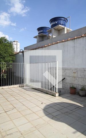 Casa à venda com 250m², 4 quartos e 2 vagasÁrea externa