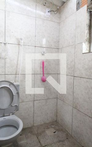 Casa à venda com 250m², 4 quartos e 2 vagasBanheiro de serviço