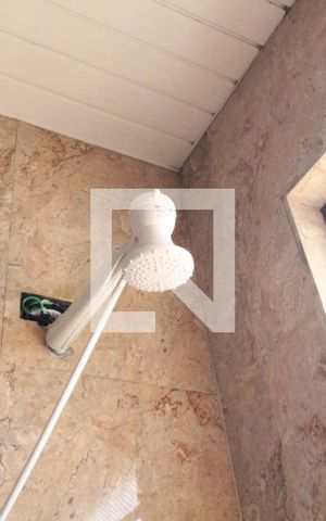 Casa à venda com 250m², 4 quartos e 2 vagasBanheiro