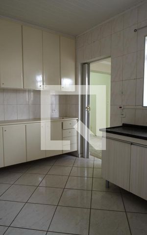 Casa à venda com 250m², 4 quartos e 2 vagasCozinha