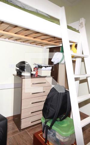 Casa à venda com 160m², 5 quartos e 1 vagaQuarto 5 Casa 2