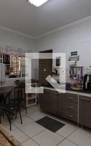 Casa à venda com 160m², 5 quartos e 1 vagaCozinha Casa 2