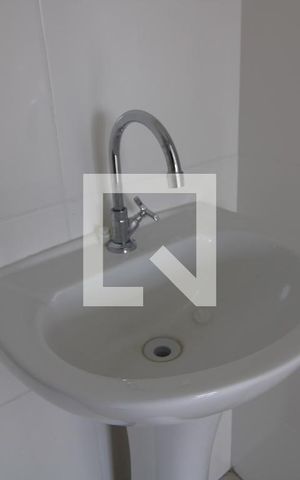 Apartamento para alugar com 40m², 2 quartos e sem vagaPia do banheiro