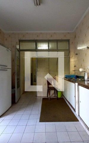 Casa à venda com 450m², 10 quartos e 3 vagas